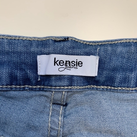 Kenzie Jeans Distressed cropped pants - Picture 2 of 8